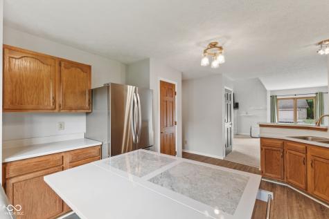 6518 Springview Drive Avon IN 46123