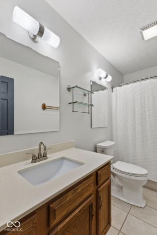 6518 Springview Drive Avon IN 46123