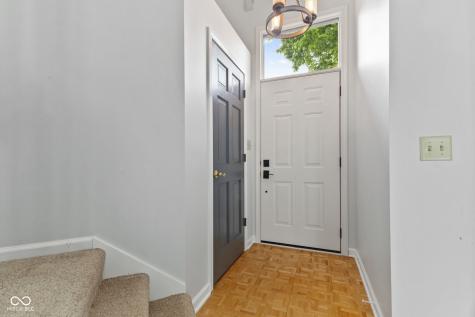 6518 Springview Drive Avon IN 46123