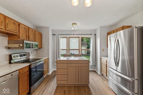 6518 Springview Drive Avon IN 46123
