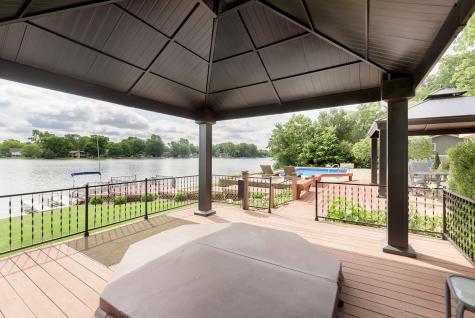 21 Lakeshore Court Carmel IN 46033
