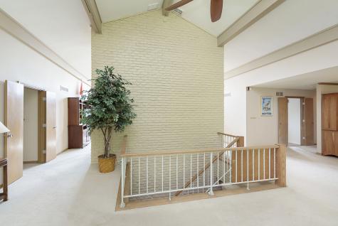 21 Lakeshore Court Carmel IN 46033