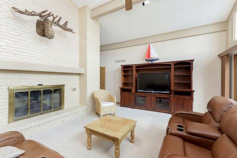 21 Lakeshore Court Carmel IN 46033