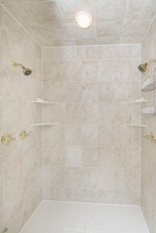 21 Lakeshore Court Carmel IN 46033