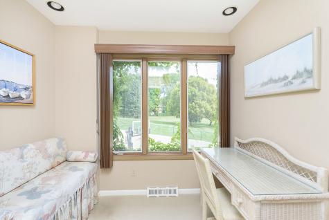 21 Lakeshore Court Carmel IN 46033