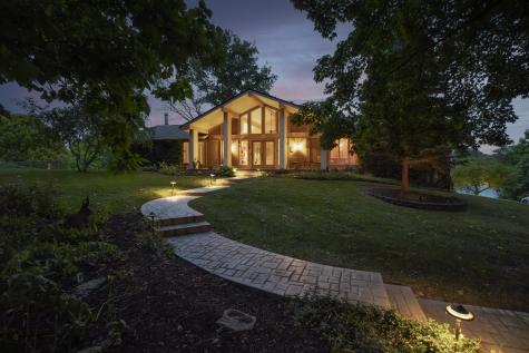 21 Lakeshore Court Carmel IN 46033