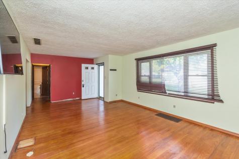 656 S High School Road Indianapolis IN 46241