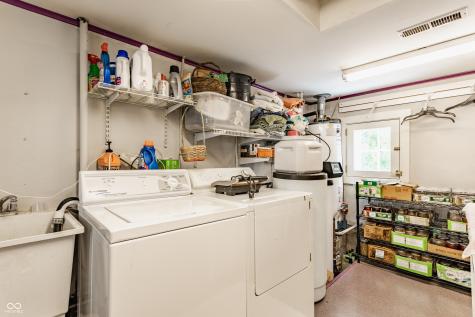 7124 Purdy Street Indianapolis IN 46268