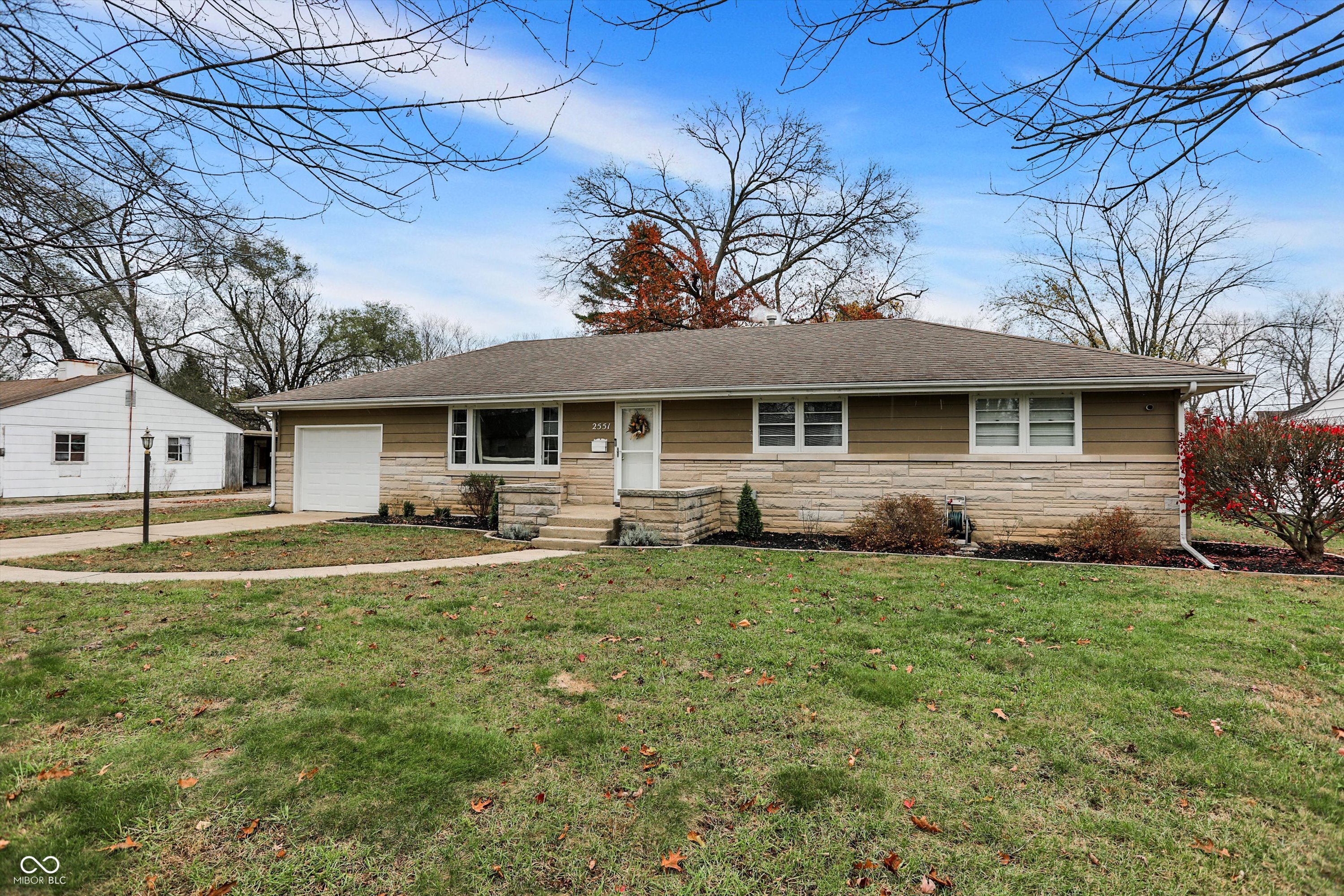 2551 Pearl Street Columbus IN 47201