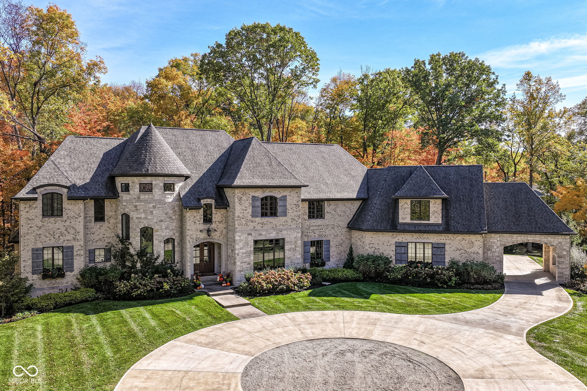 955 Bloor Lane Zionsville IN 46077