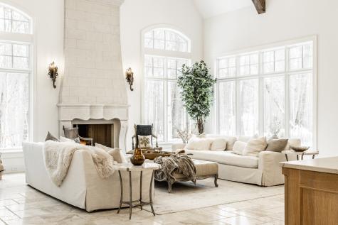 955 Bloor Lane Zionsville IN 46077