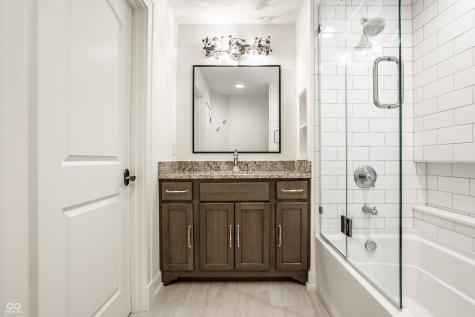 955 Bloor Lane Zionsville IN 46077