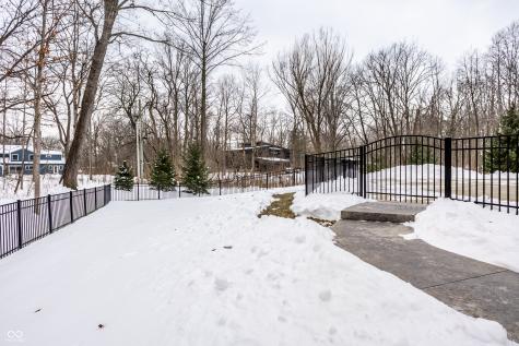 955 Bloor Lane Zionsville IN 46077