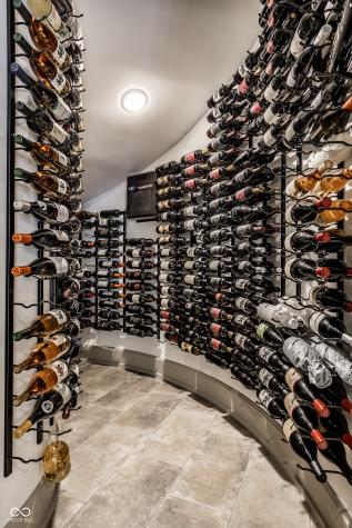 955 Bloor Lane Zionsville IN 46077
