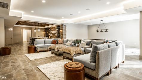 955 Bloor Lane Zionsville IN 46077