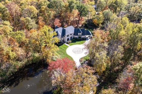 955 Bloor Lane Zionsville IN 46077