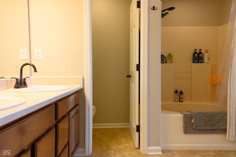 7844 Clearview Circle Indianapolis IN 46236
