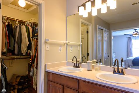 7844 Clearview Circle Indianapolis IN 46236