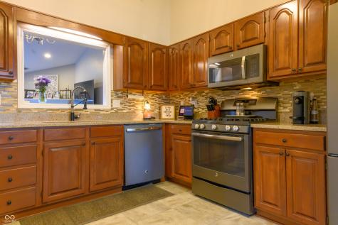 7844 Clearview Circle Indianapolis IN 46236