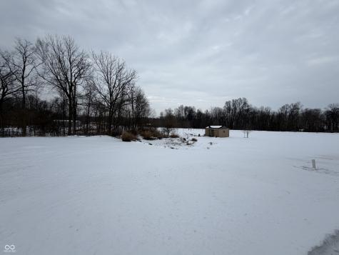 29 Buck Lane Spencer IN 47460