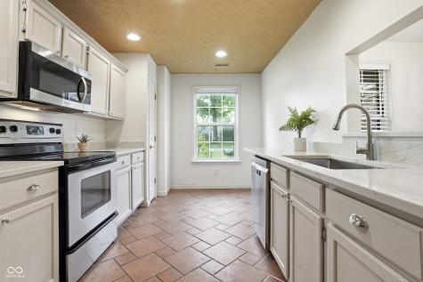 9532 Settlement Drive W Indianapolis IN 46250