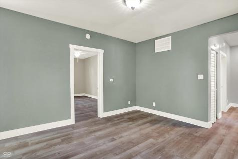 630 Walnut Street Whiteland IN 46184