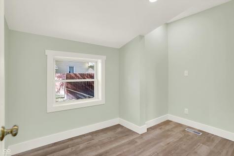630 Walnut Street Whiteland IN 46184