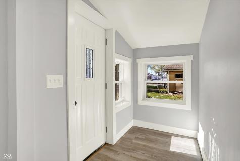630 Walnut Street Whiteland IN 46184
