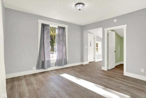 630 Walnut Street Whiteland IN 46184