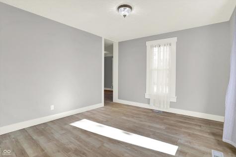 630 Walnut Street Whiteland IN 46184