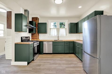 630 Walnut Street Whiteland IN 46184