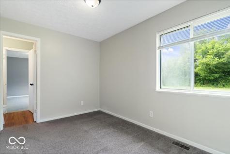 8529 New Field Court Indianapolis IN 46231