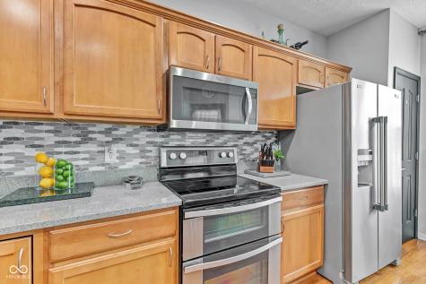12675 Hollice Lane Fishers IN 46037