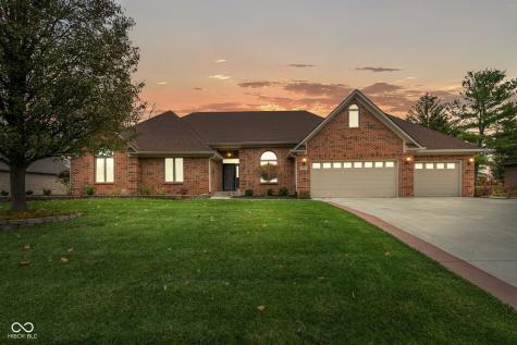 2163 Scarlet Oak Drive Avon IN 46123