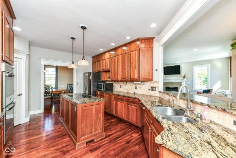 1055 Bear Cub Drive Cicero IN 46034