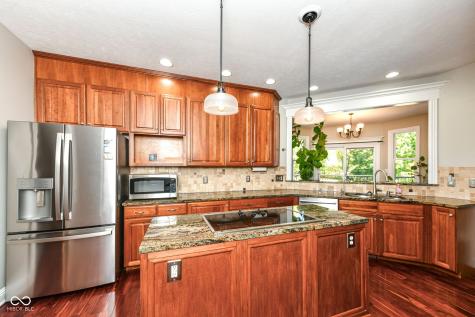 1055 Bear Cub Drive Cicero IN 46034