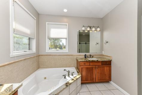 1055 Bear Cub Drive Cicero IN 46034