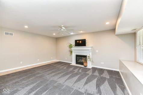 1055 Bear Cub Drive Cicero IN 46034