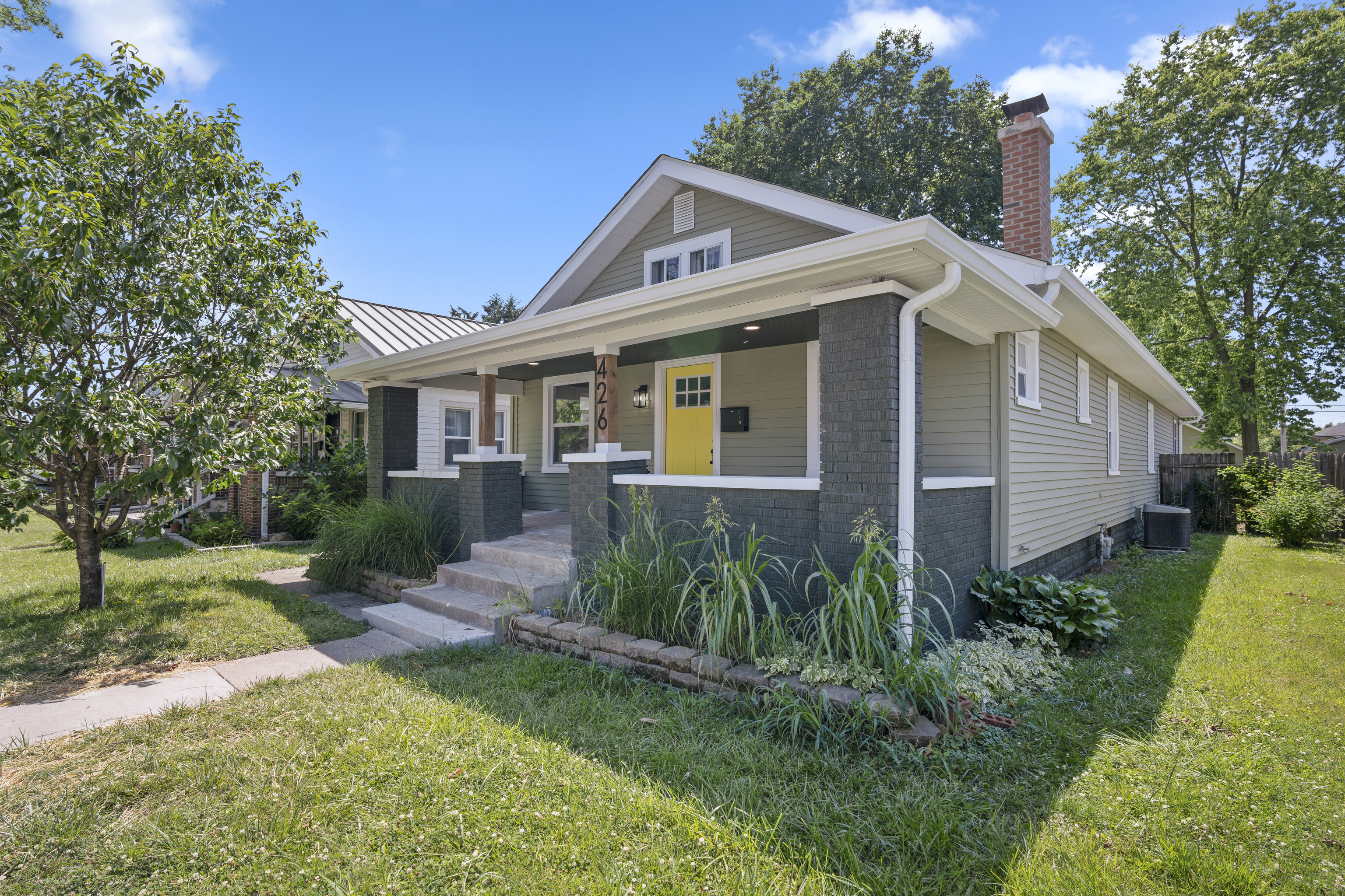 426 Wallace Avenue Indianapolis IN 46201