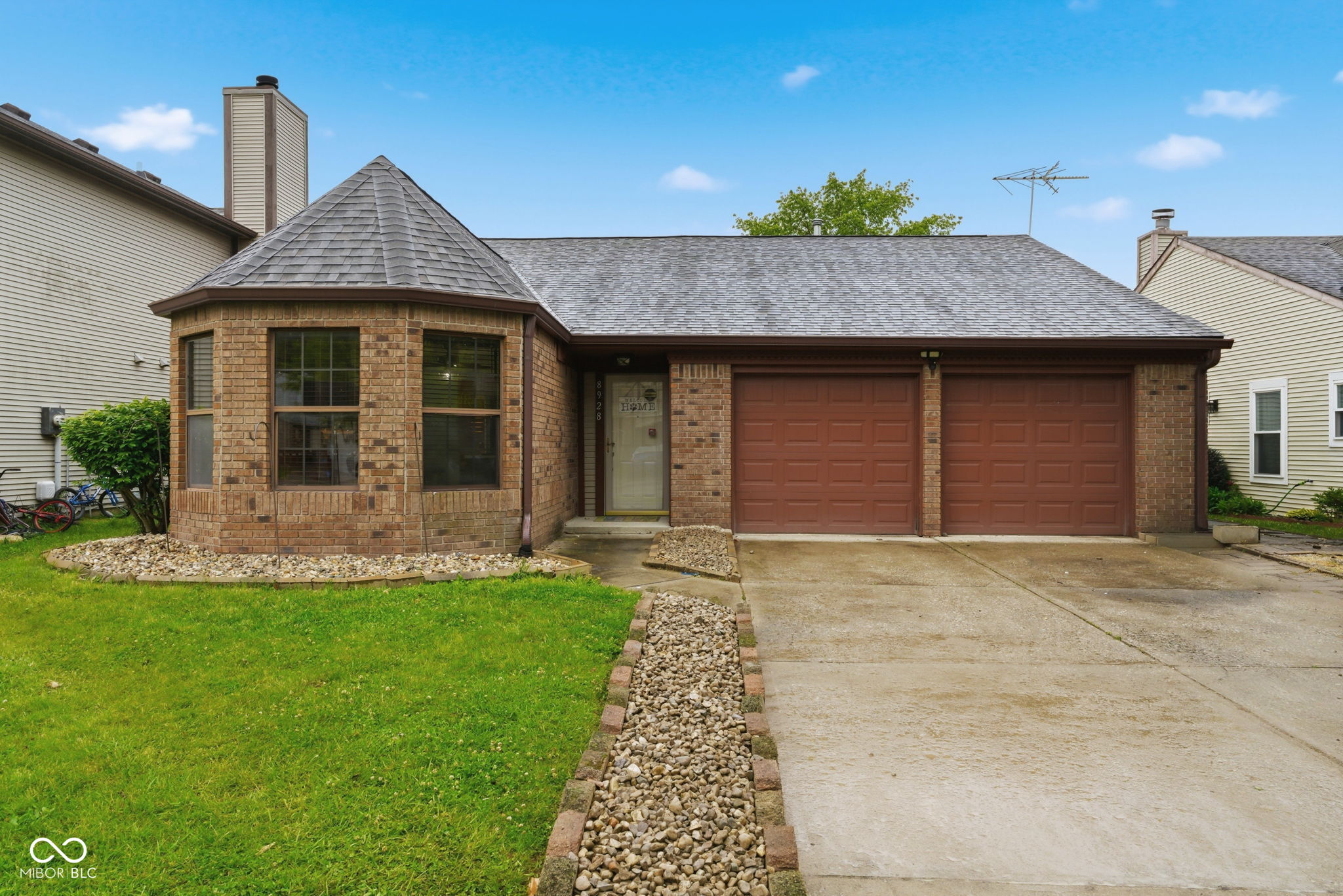 8928 Summer Walk Drive E Indianapolis IN 46227