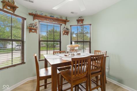 8928 Summer Walk Drive E Indianapolis IN 46227