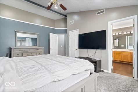 6611 Crestwell Lane Indianapolis IN 46268