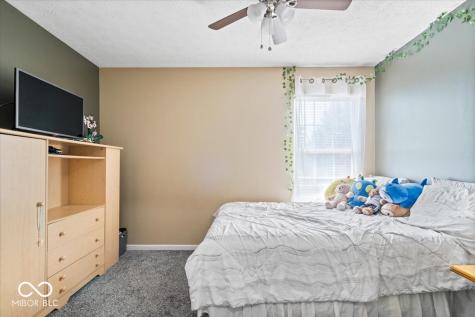 6611 Crestwell Lane Indianapolis IN 46268
