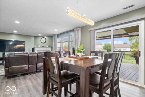 6611 Crestwell Lane Indianapolis IN 46268