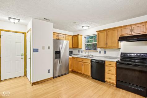 915 S Huber Street Indianapolis IN 46239