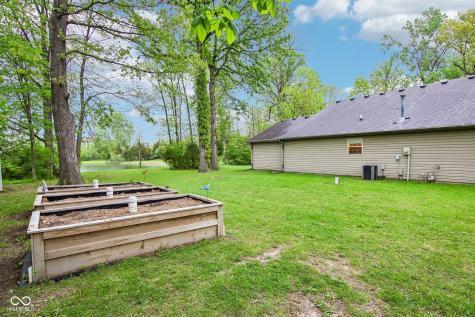 915 S Huber Street Indianapolis IN 46239