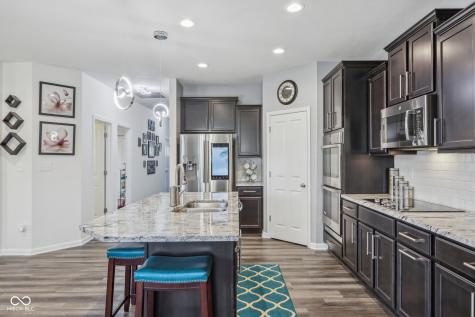 6042 Rockdell Drive Indianapolis IN 46237