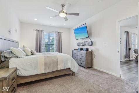 6042 Rockdell Drive Indianapolis IN 46237