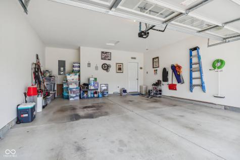 6042 Rockdell Drive Indianapolis IN 46237
