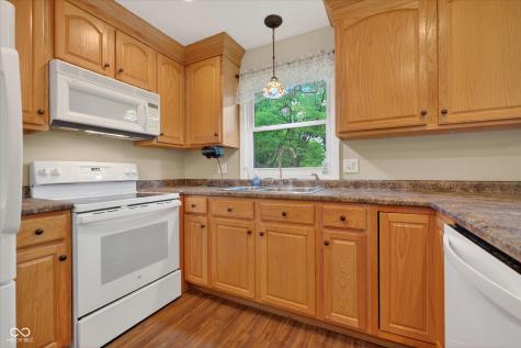16566 Gray Road Westfield IN 46062